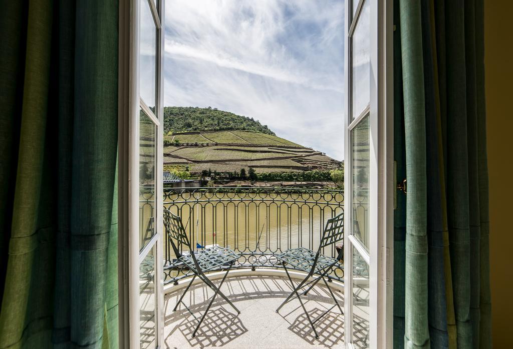 더 빈티지 하우스 - 도우로 핀하오 외부 사진 A view of the Moselle from the hotel